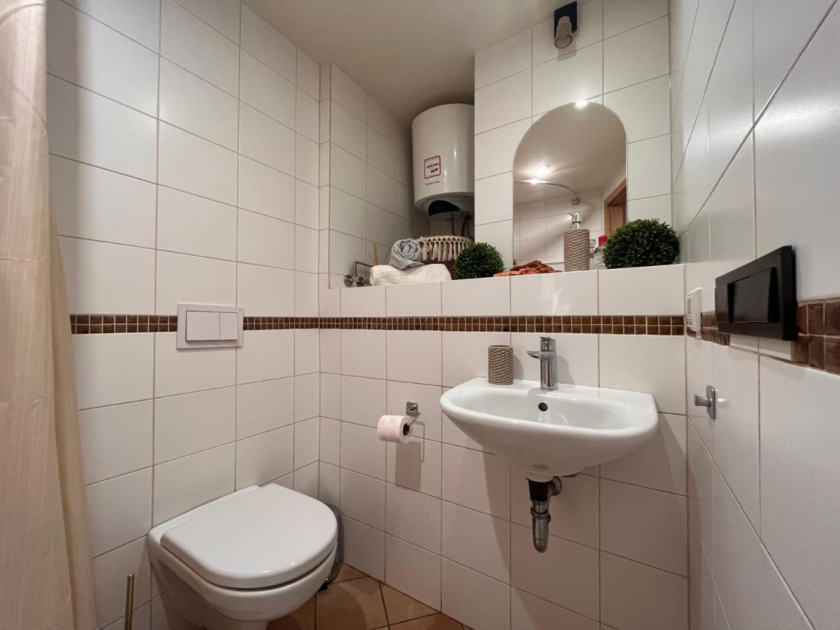 Apartaments In The City Centre Kaunas Bagian luar foto