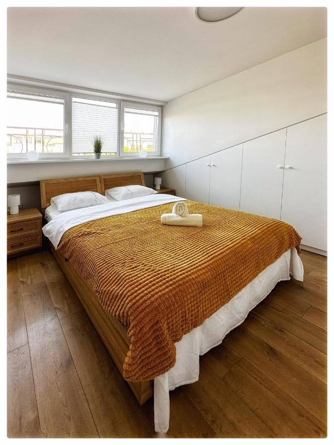 Apartaments In The City Centre Kaunas Bagian luar foto