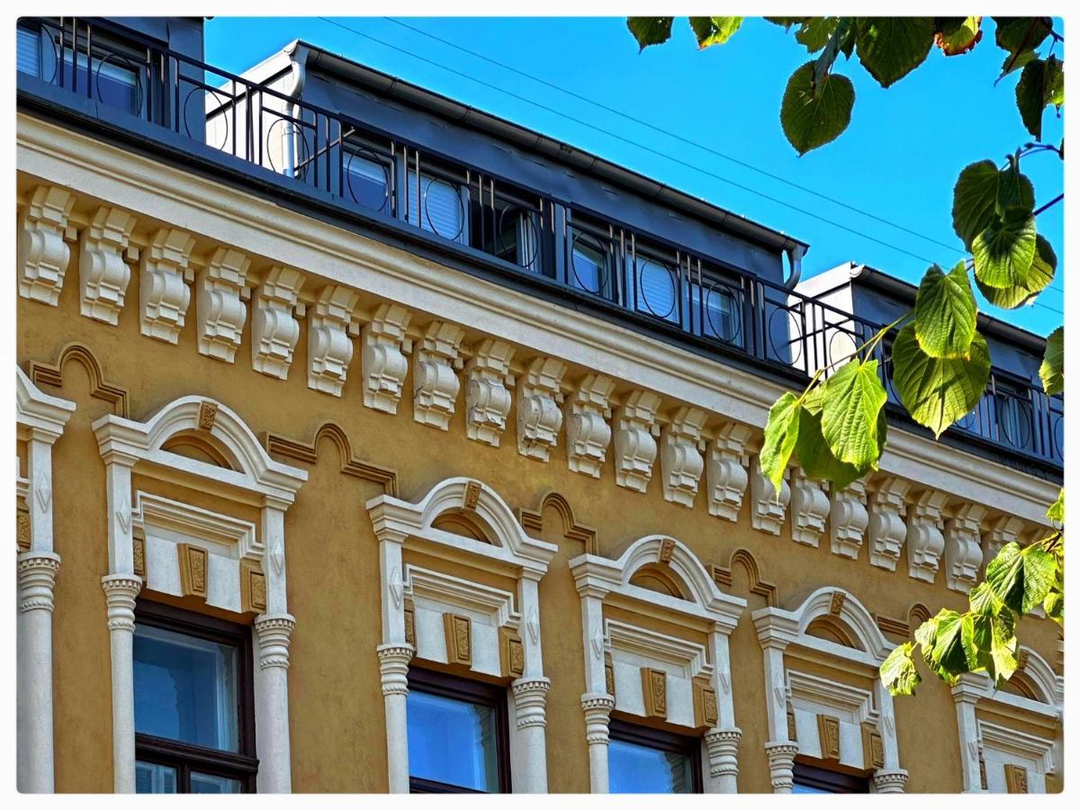 Apartaments In The City Centre Kaunas Bagian luar foto
